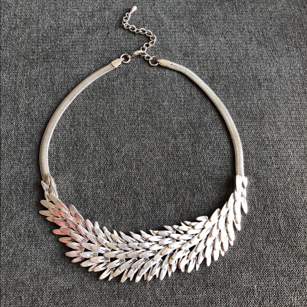 BCBC metal FEATHER necklace
